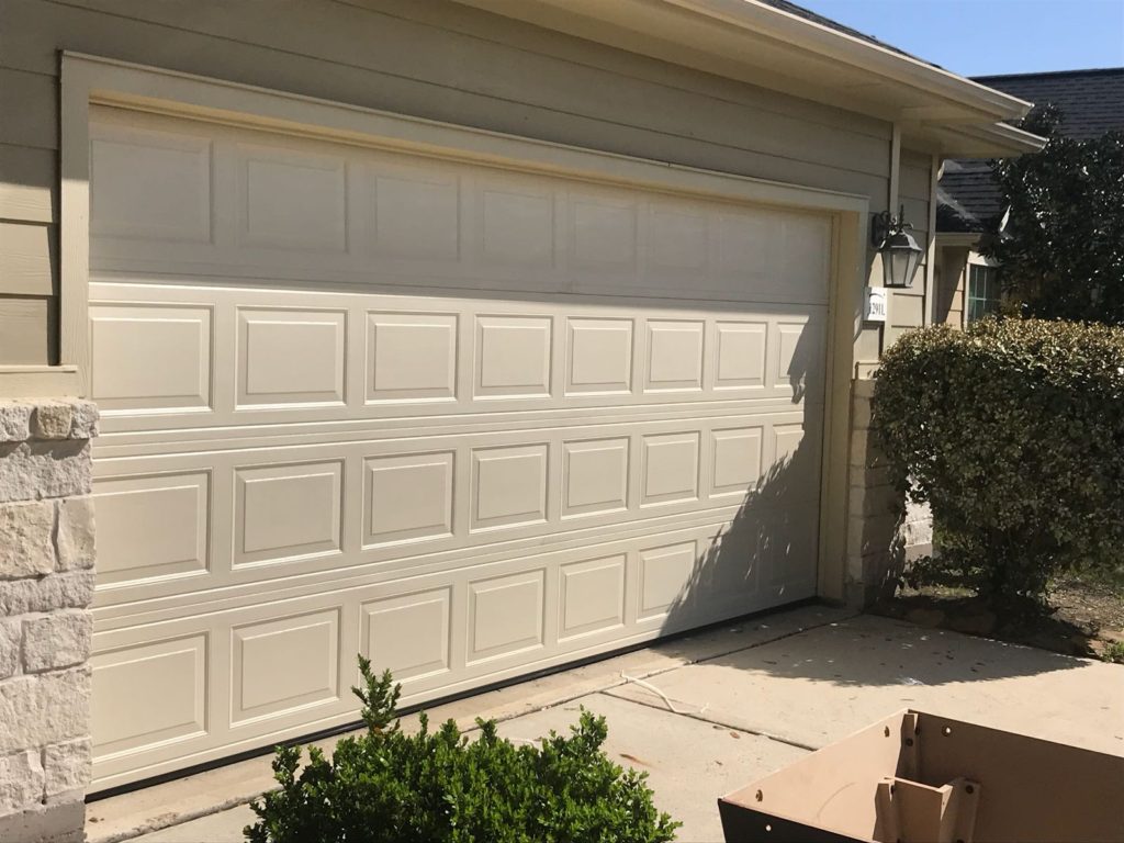 New_garage_door_installation