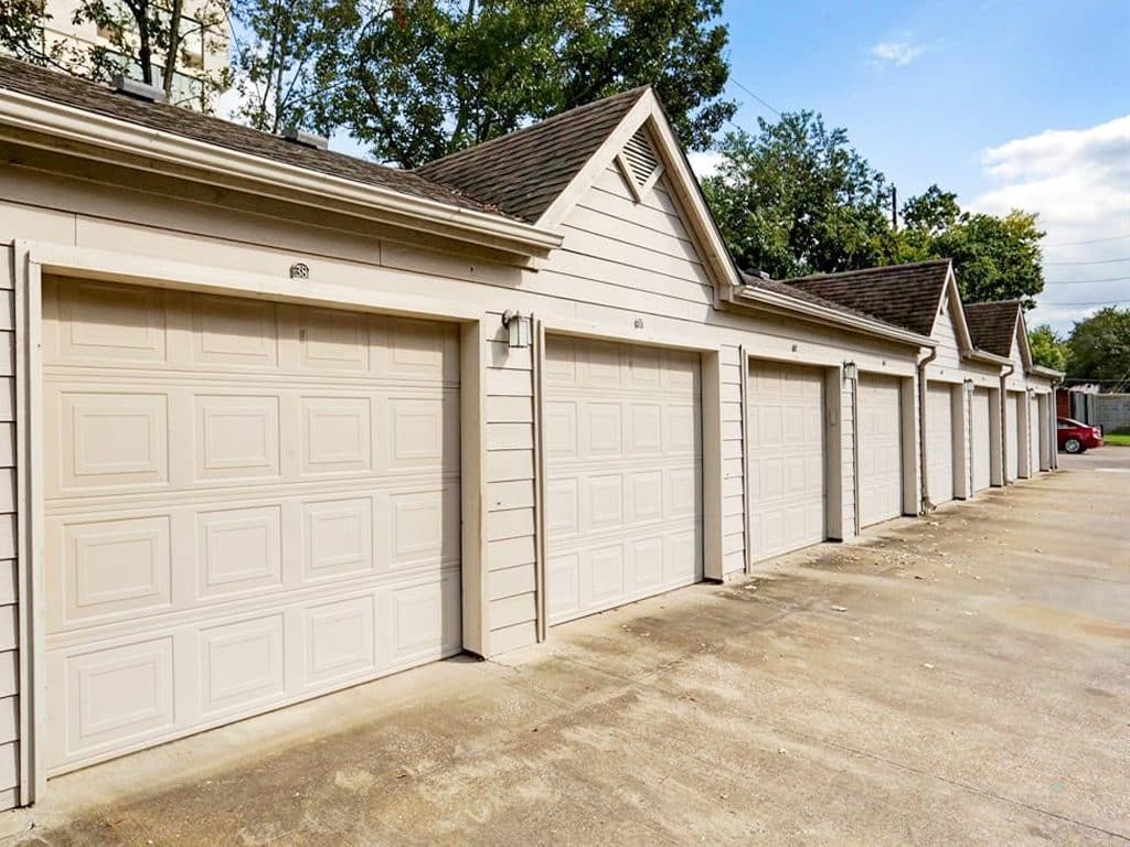 garage-doors (2)