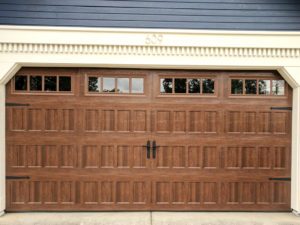 wooden_garage_doors