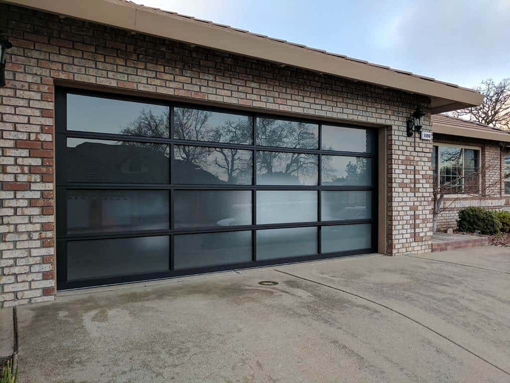 Garage Doors With Glass Windows Kobo Building